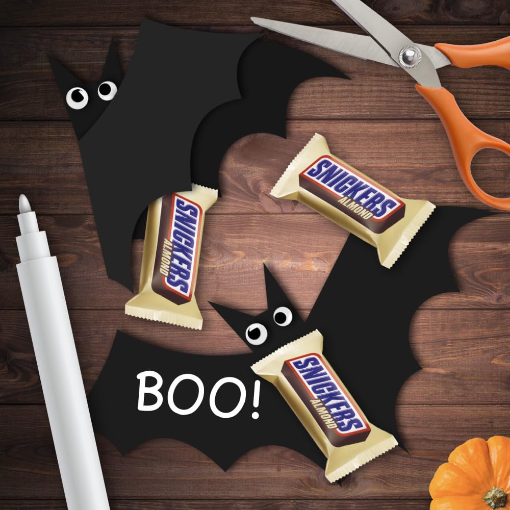 SNICKERS Almond Fun Size Halloween Chocolate Bars Individually Wrapped, 10.23 oz